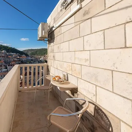 Apartman Bento - View On Town And Sea