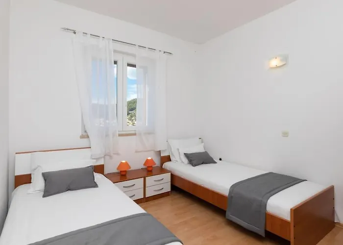 Apartman Bento - View On Town And Sea Pučišća
