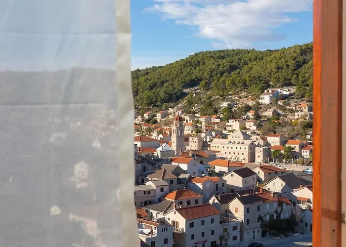 Apartman Bento - View On Town And Sea